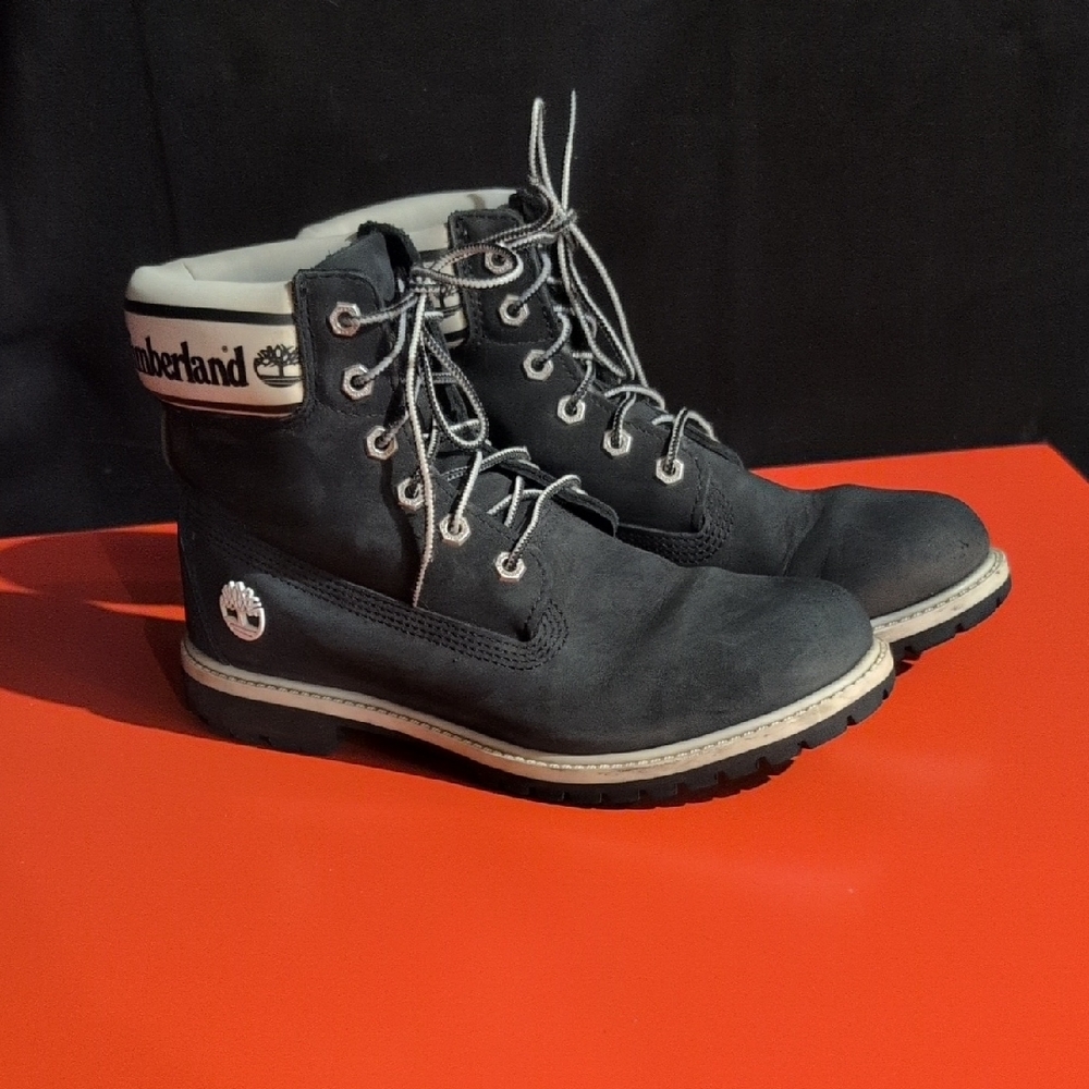 Timberland Women's Dark Gray Boots